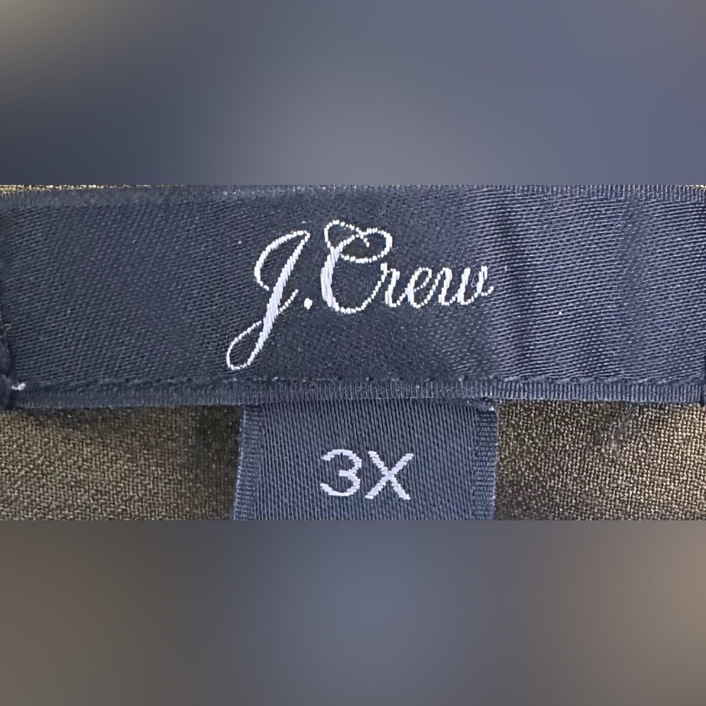 J. CREW size 3X, olive green, long sleeved, V-neck blouse. - Picture 6 of 7
